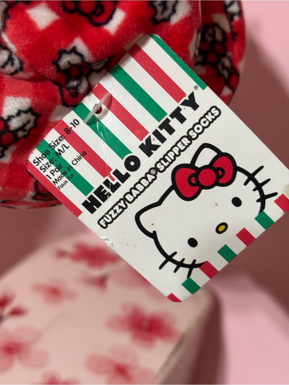 Hello Kitty Slippers - Picture 3 of 3